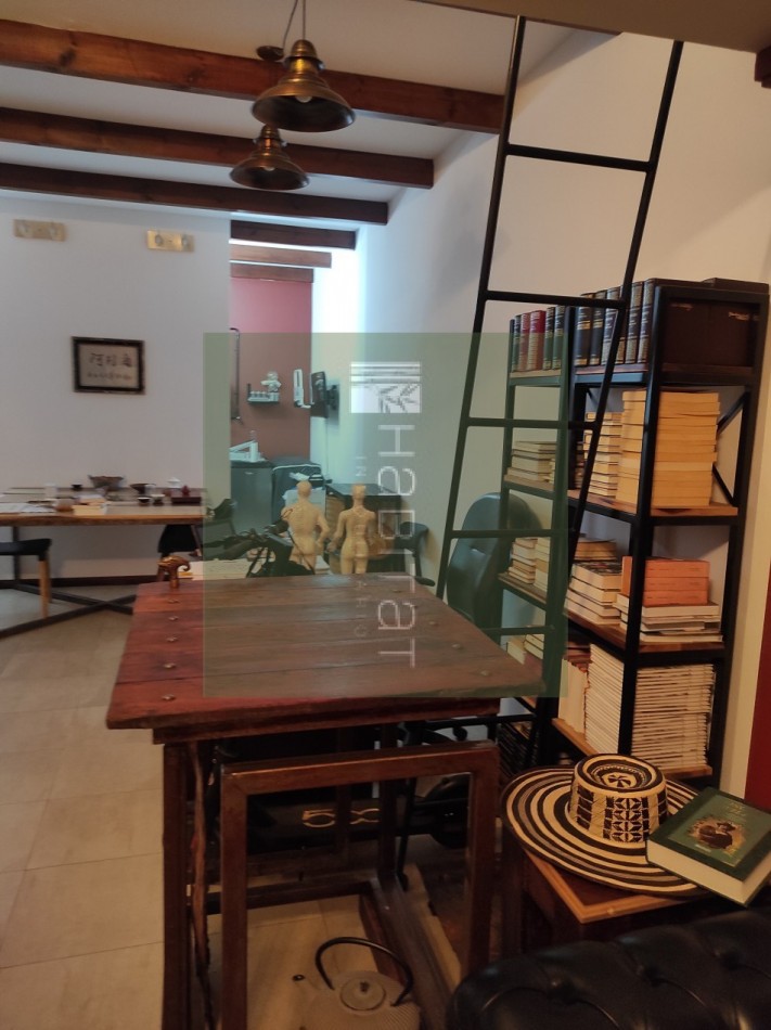 EN VENTA EXCELENTE PROPIEDAD MULTIFUNCIONAL