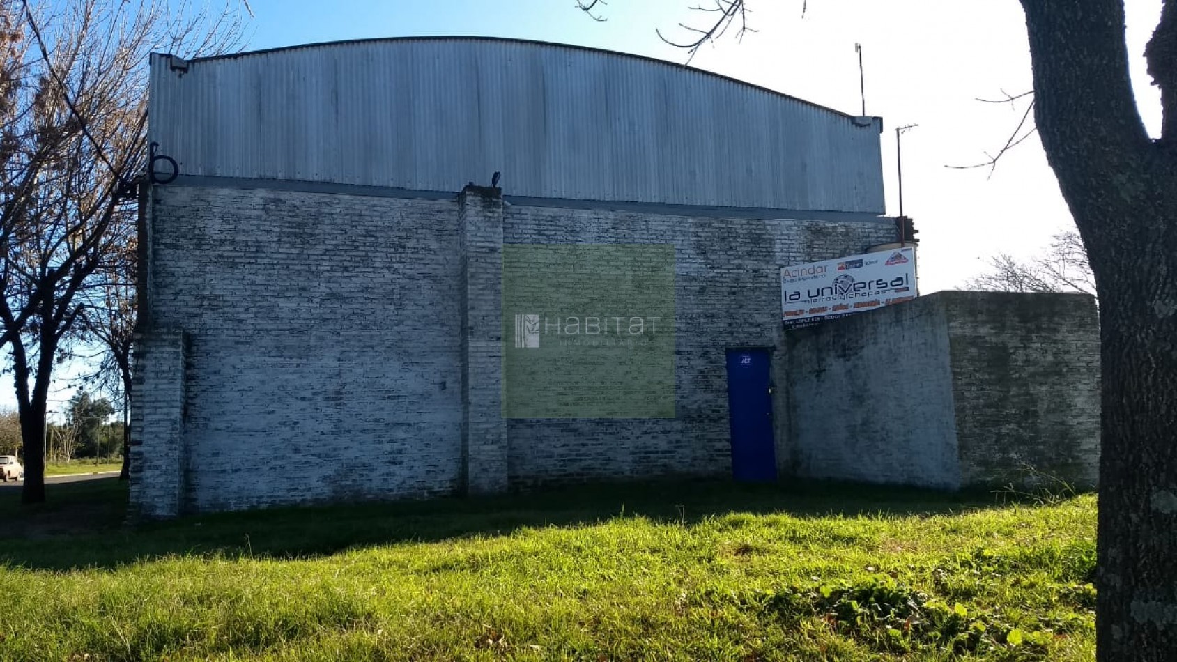 EN VENTA GALPON INDUSTRIAL CON PUENTE GRUA