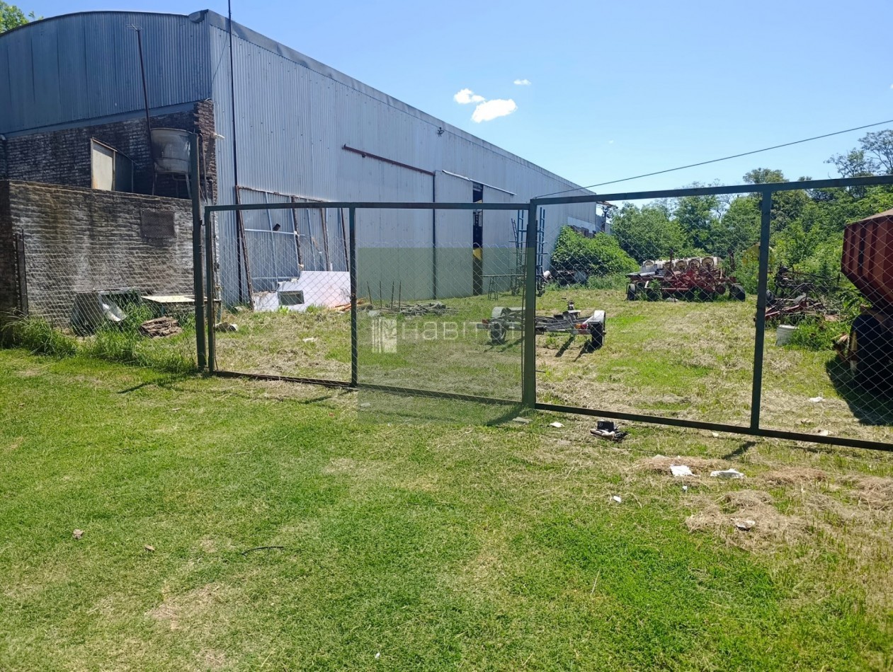 EN VENTA GALPON INDUSTRIAL CON PUENTE GRUA