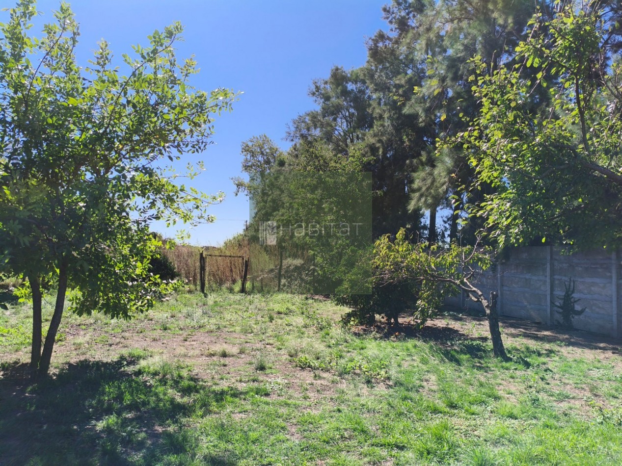 En venta CASA DE CAMPO sobre 2398 m2 de TERRENO
