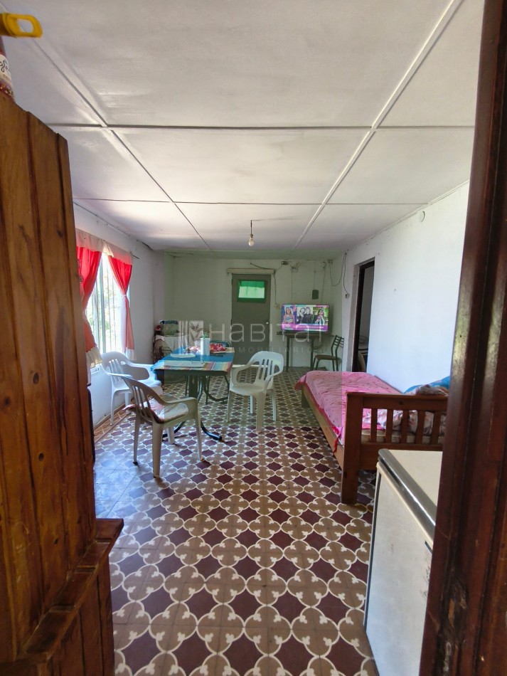 En venta CASA DE CAMPO sobre 2398 m2 de TERRENO