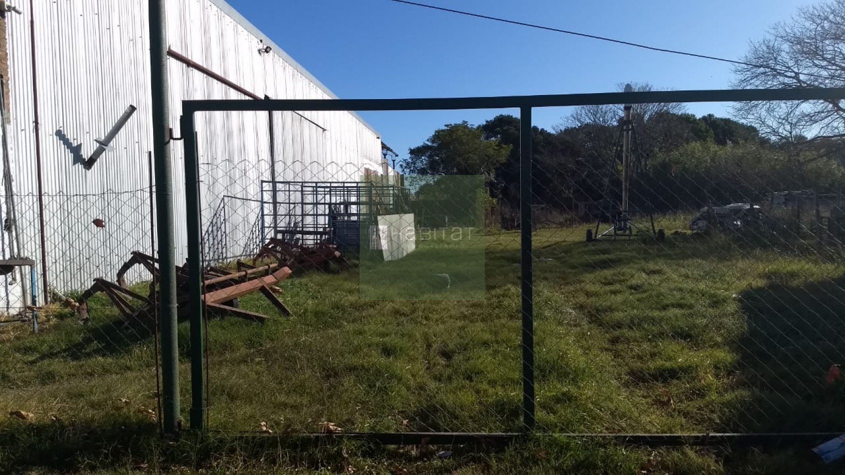 EN VENTA GALPON INDUSTRIAL CON PUENTE GRUA