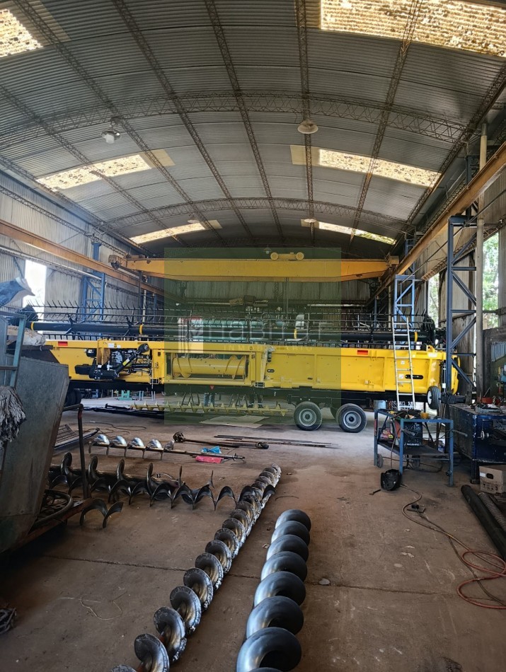 EN VENTA GALPON INDUSTRIAL CON PUENTE GRUA