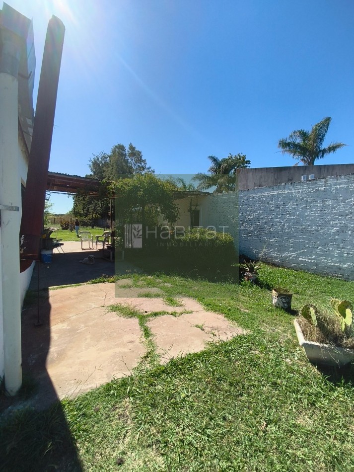 En venta CASA DE CAMPO sobre 2398 m2 de TERRENO